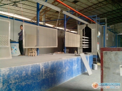 【建筑装饰材料挂片天花生产厂家】广州市传喜金属制品-中国集成吊顶网